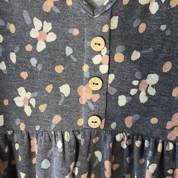 Flowy Top - Picture 3 of 3